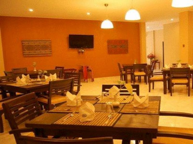 Samawa Transit Hotel Sumbawa Besar Exterior photo